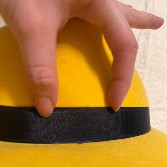 Charlie 1 Horse Yellow Wool Western Hat with Black Band Size Small - Picture 9 of 16